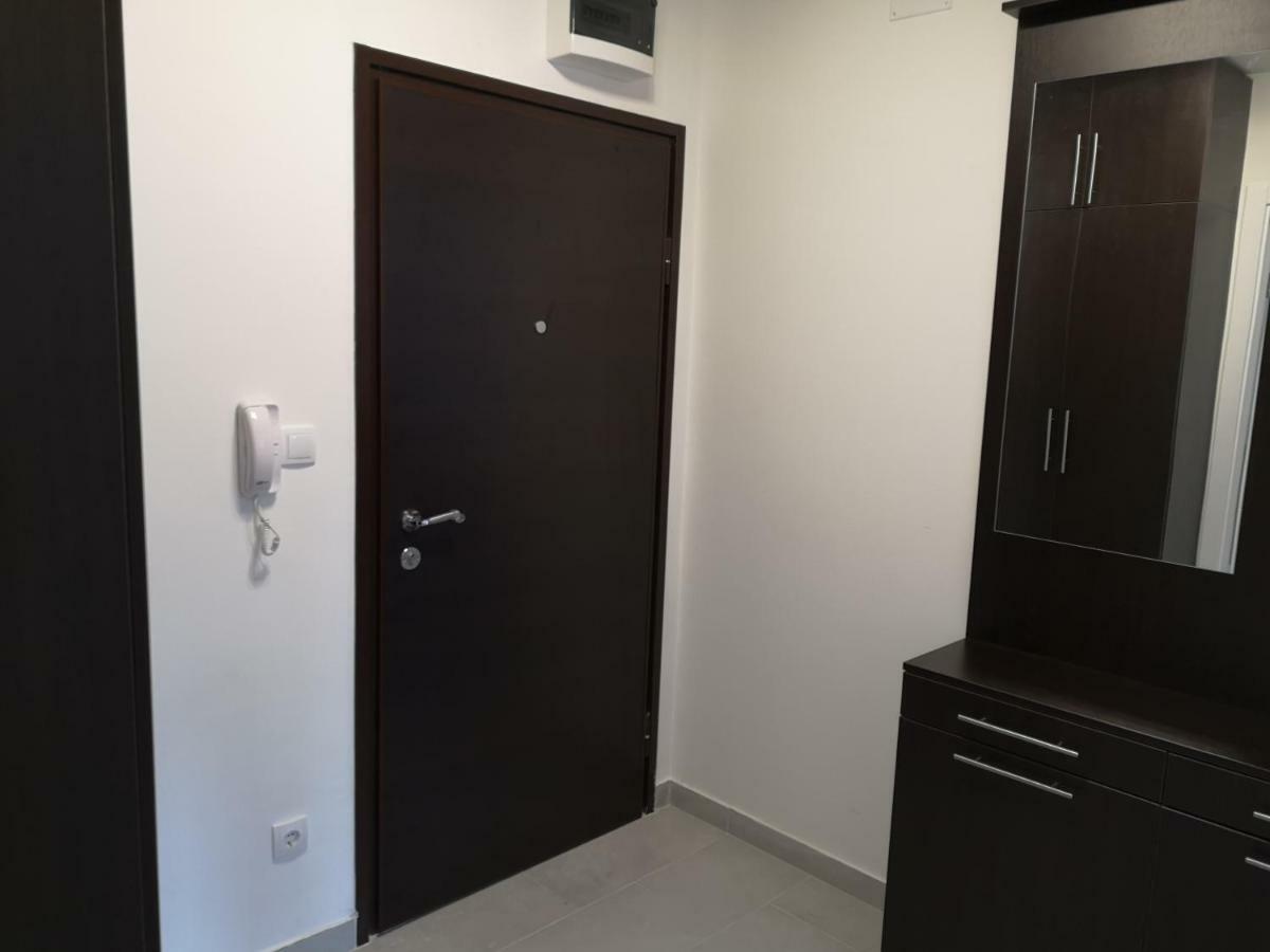 Apartman Gaga Lukavica Exterior photo