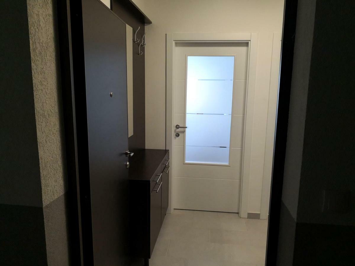 Apartman Gaga Lukavica Exterior photo